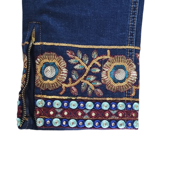 224. Desigual Embellished Denim Jeans Size 28 - Picture 5 of 8